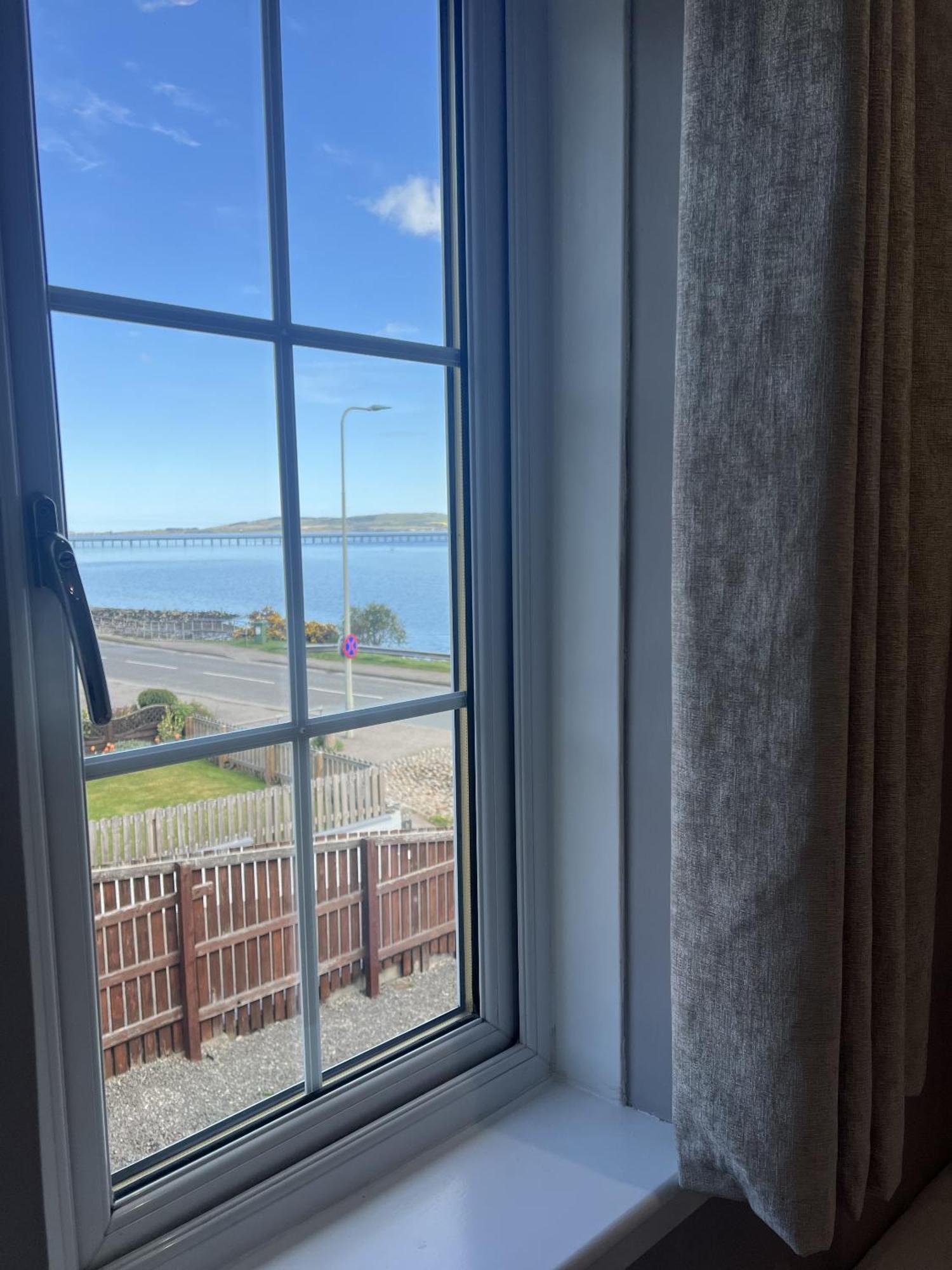 Tuckers Inn Invergordon Zewnętrze zdjęcie